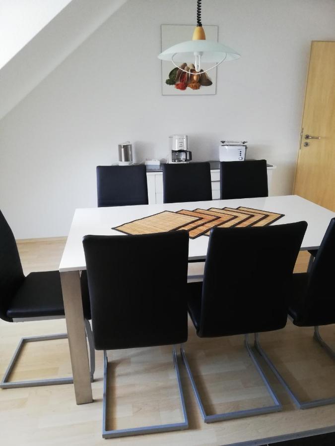 Ferienwohnung Am Bodensee Mit 3 Schlafzimmer Ueber 2 Etage Mit Kleine Balkon Bis 7 Personen Uberlingen Exterior foto
